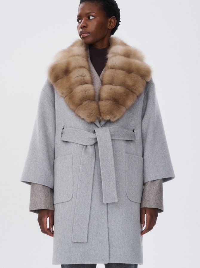 Пальто из кашемира Loro Piana с отделкой мехом куницы